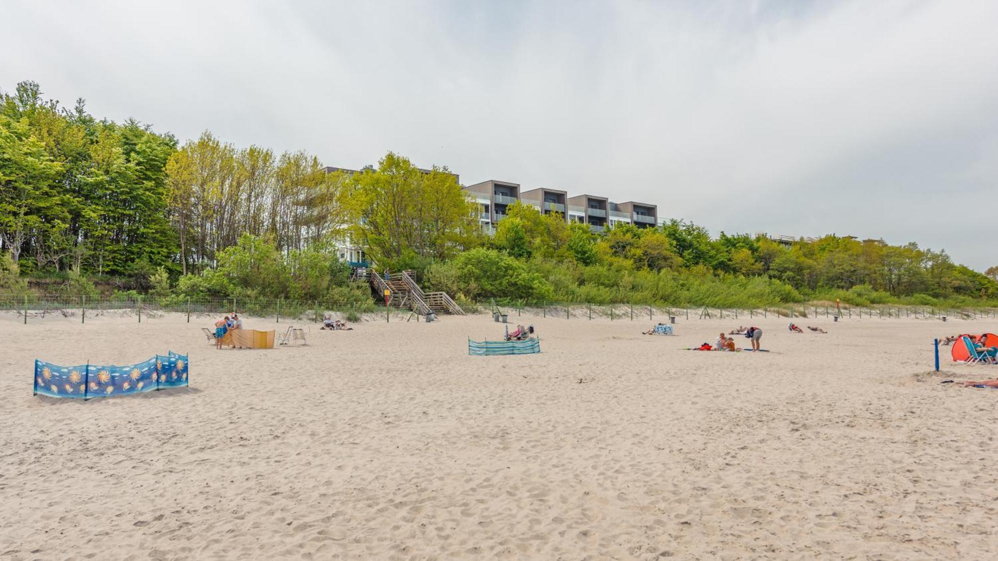 Apartament Szafirowy Od Strony Morza 119- Perlowa Przystan Holiday City Sianożęty Exteriér fotografie